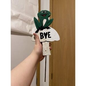 Handpainted Wooden Lawn Stake Decor Frog Welcome Sign